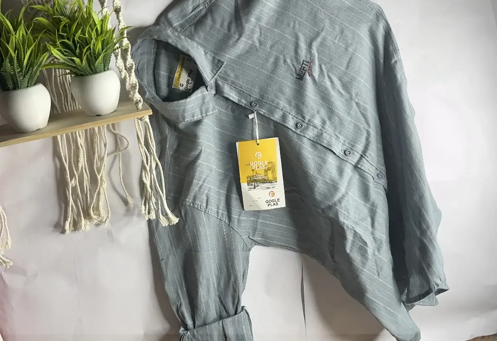 ZT4 Men's Regular Fit Solid Spread Collar Casual Shirt.