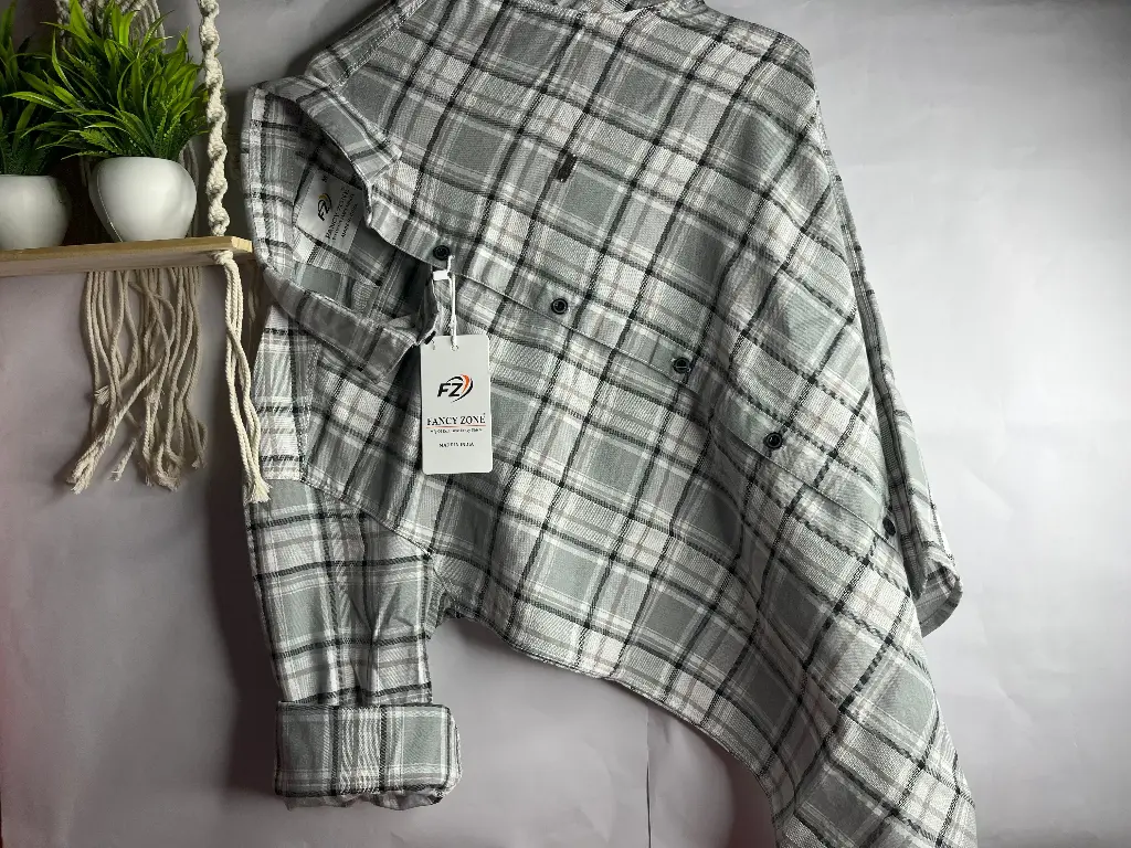 ZT10 Men's Checks Spread Collar Slim Fit Cotton Casual Shirt. (M)