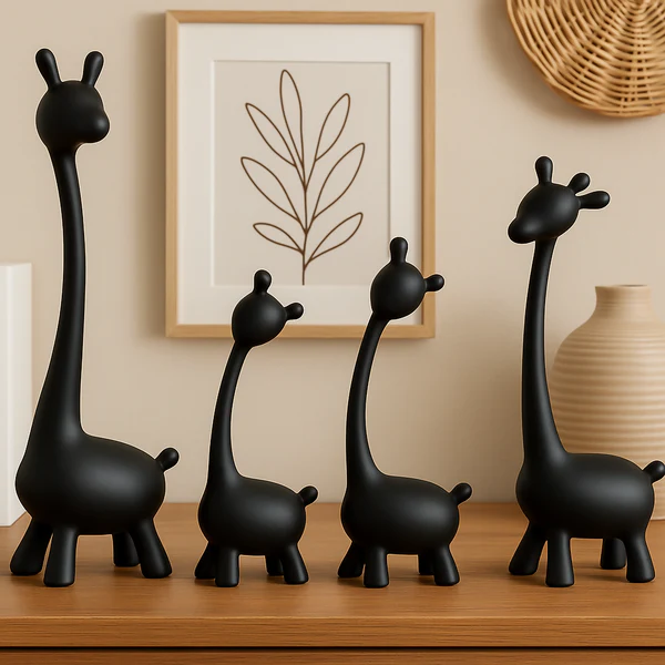 ZTH9 Home Decor Black Nordic Giraffe Family Figurine (Set of 4) 