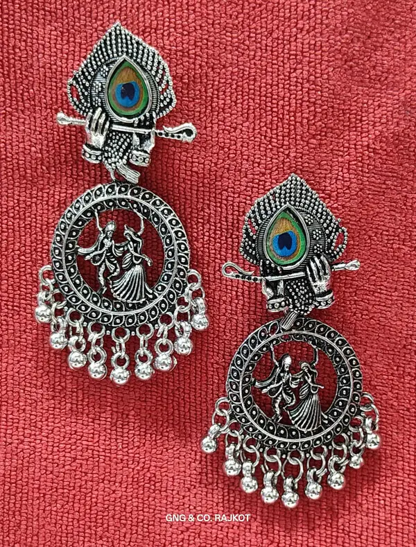 ZTJ5 Silver Peacock Earrings