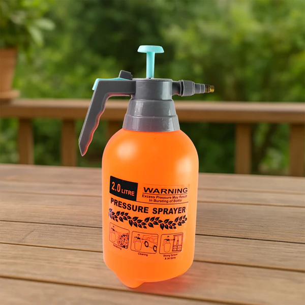 ZTG7 Water Sprayer Hand-held Pump Pressure Garden Sprayer - 2 L (Mix Color)