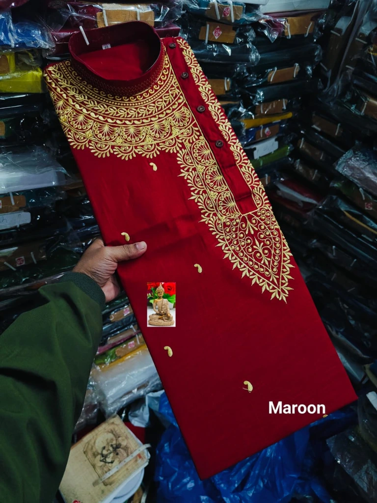 ZTNSK10 Men’s Cotton Embroidered Signature Hand-Style Kurta (Maroon) (S (38 Inches))