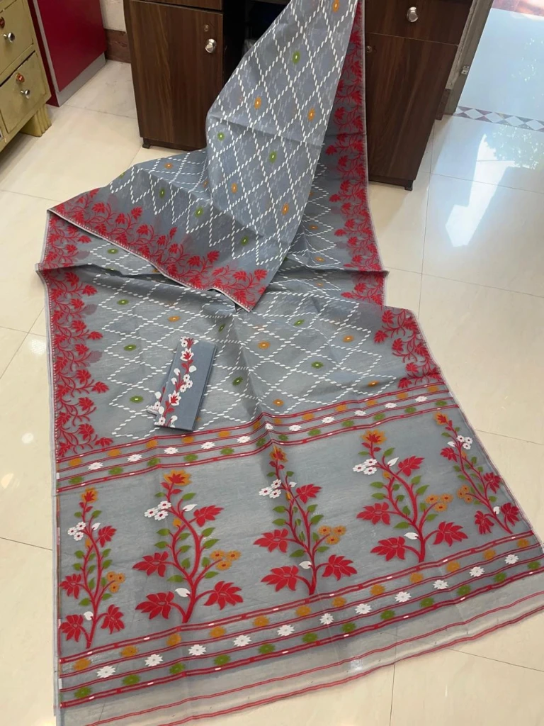 ZTNSS33 Premium Dhakai Jamdani Saree with Matching Blouse Piece (Light Grey)