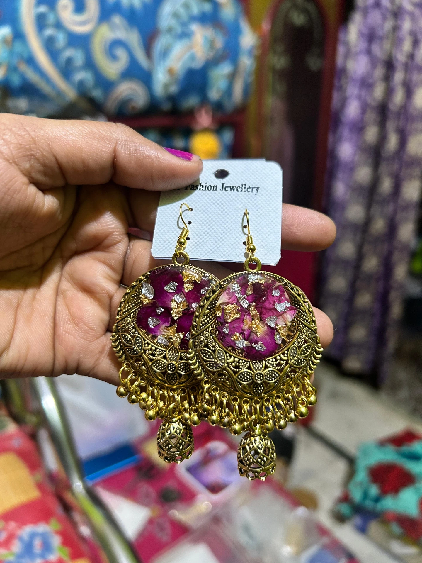 ZTJONE36 Antique Gold Floral Resin Jhumka Earrings