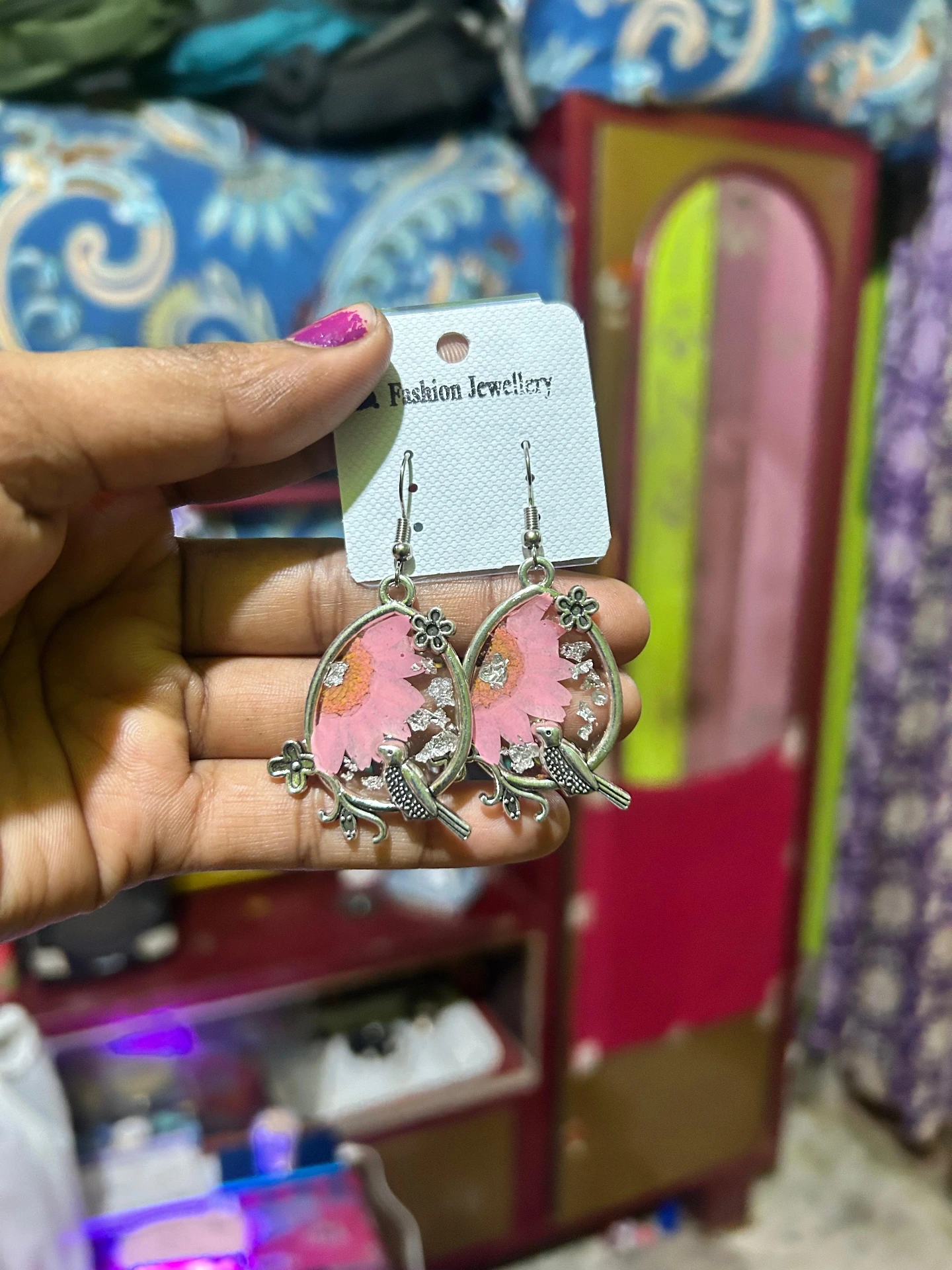 ZTJONE43 Pressed Pink Flower Resin Bird Earrings