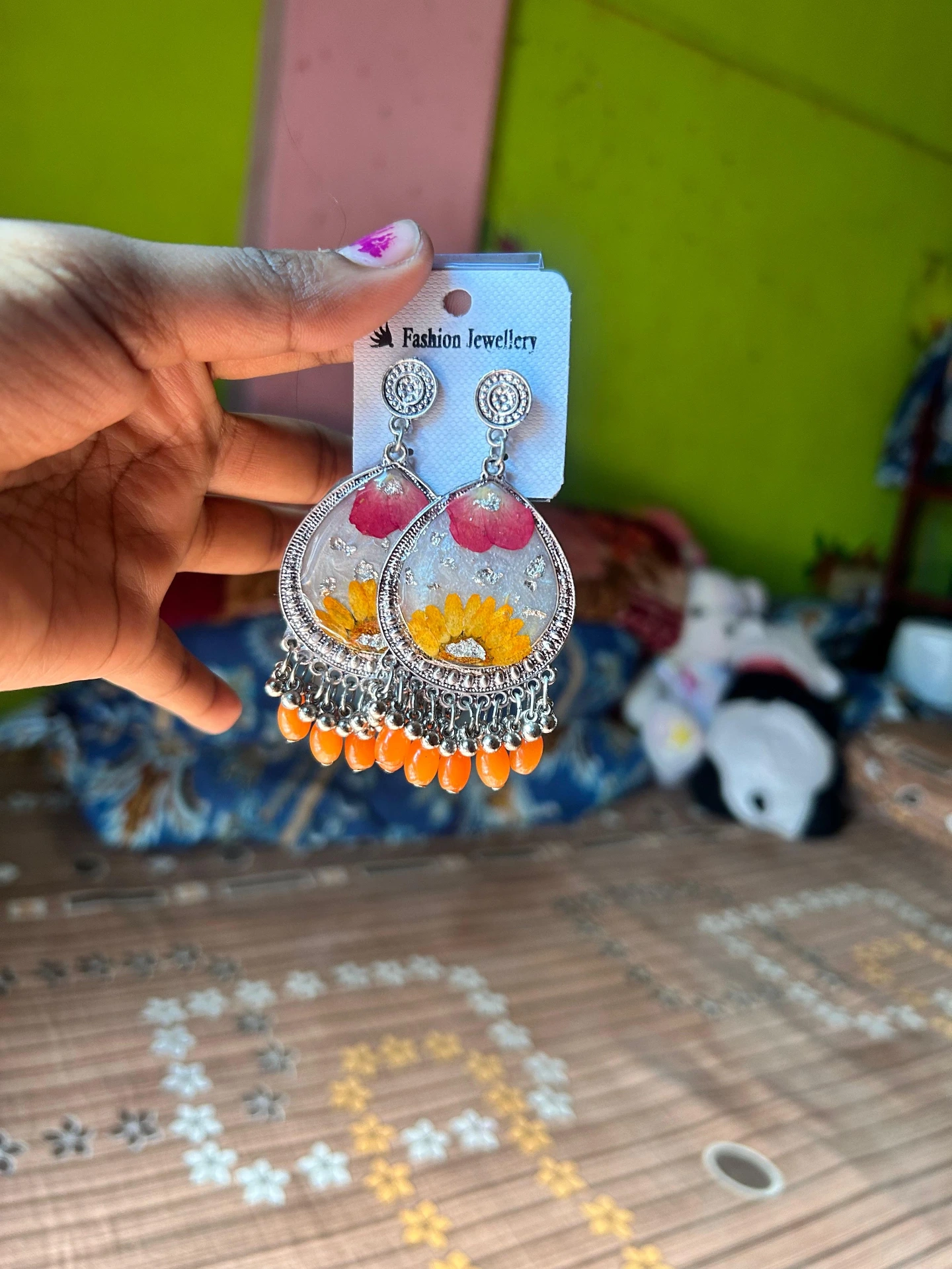 ZTJONE44 Pressed Flower Resin Oxidised Drop Earrings