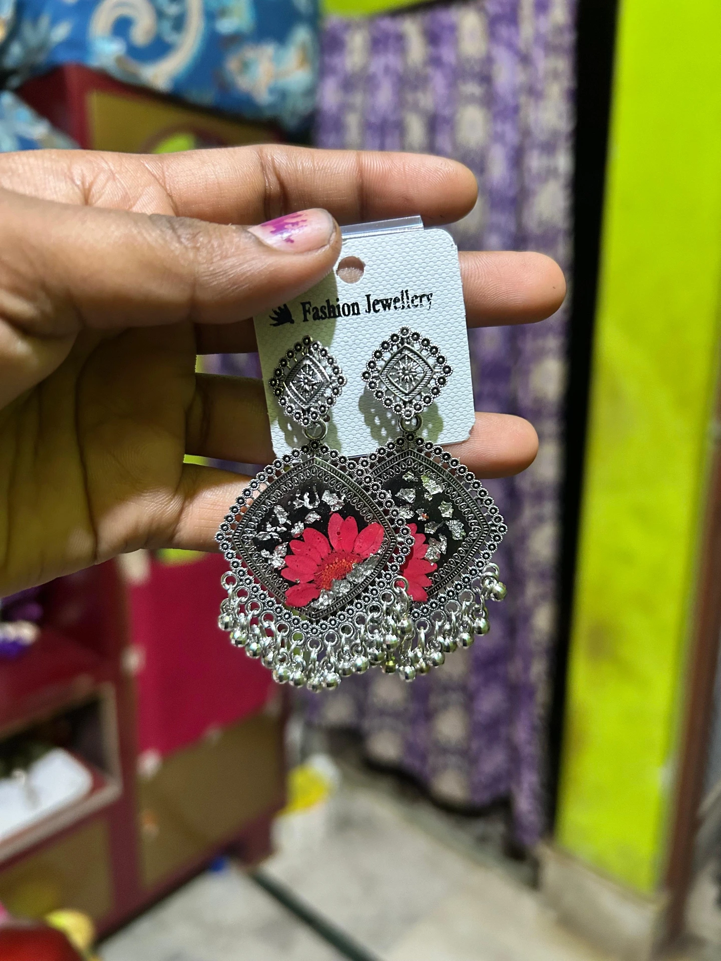 ZTJONE51 Pressed Red Daisy Resin Oxidised Square Earrings