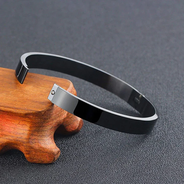 ZTC10 Customized Kada Personalized Elegance in Every Detail