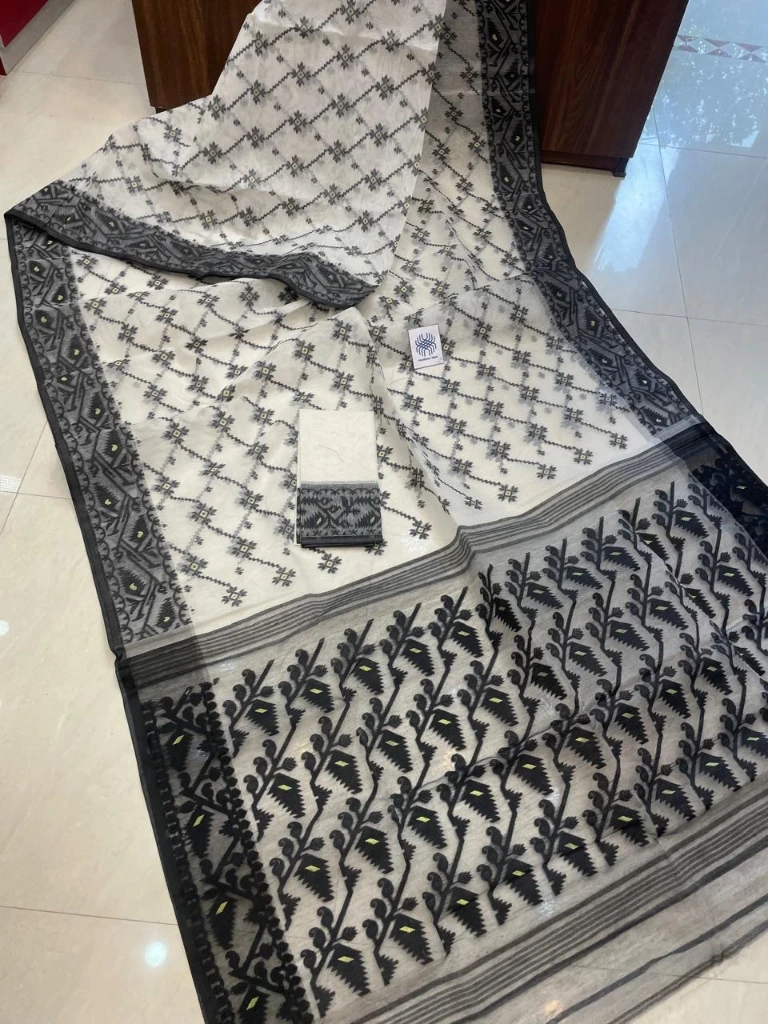 ZTNSS81 Exclusive Soft Dhakai Jamdani Saree in Ivory White with Black Woven Border