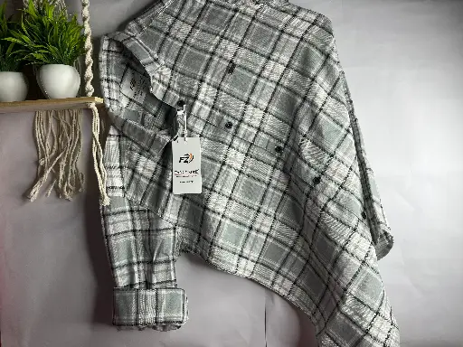 ZT10 Men's Checks Spread Collar Slim Fit Cotton Casual Shirt.