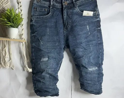 ZT3 Men's Regular Fit Mid-Rise Light Fade Stretchable Jeans.